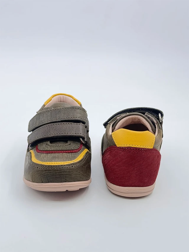 Adidasi baieti Cod 9991-102=2152-1